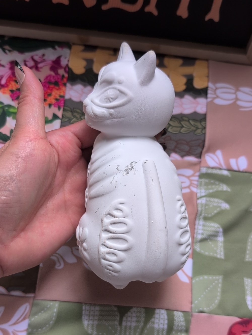White DIY Ceramic Cat & Dog Figurine Set Halloween 🎃 Decor - Picture 9 of 12